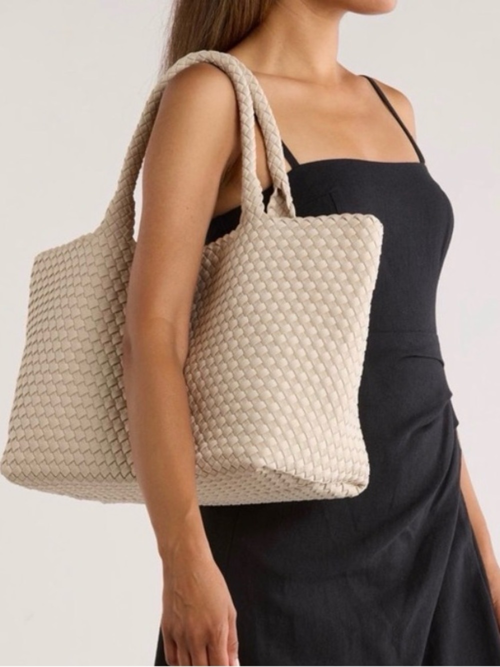 BCBGMaxAxria Woven Beige Tote Bag - Neutral Everyday Carry